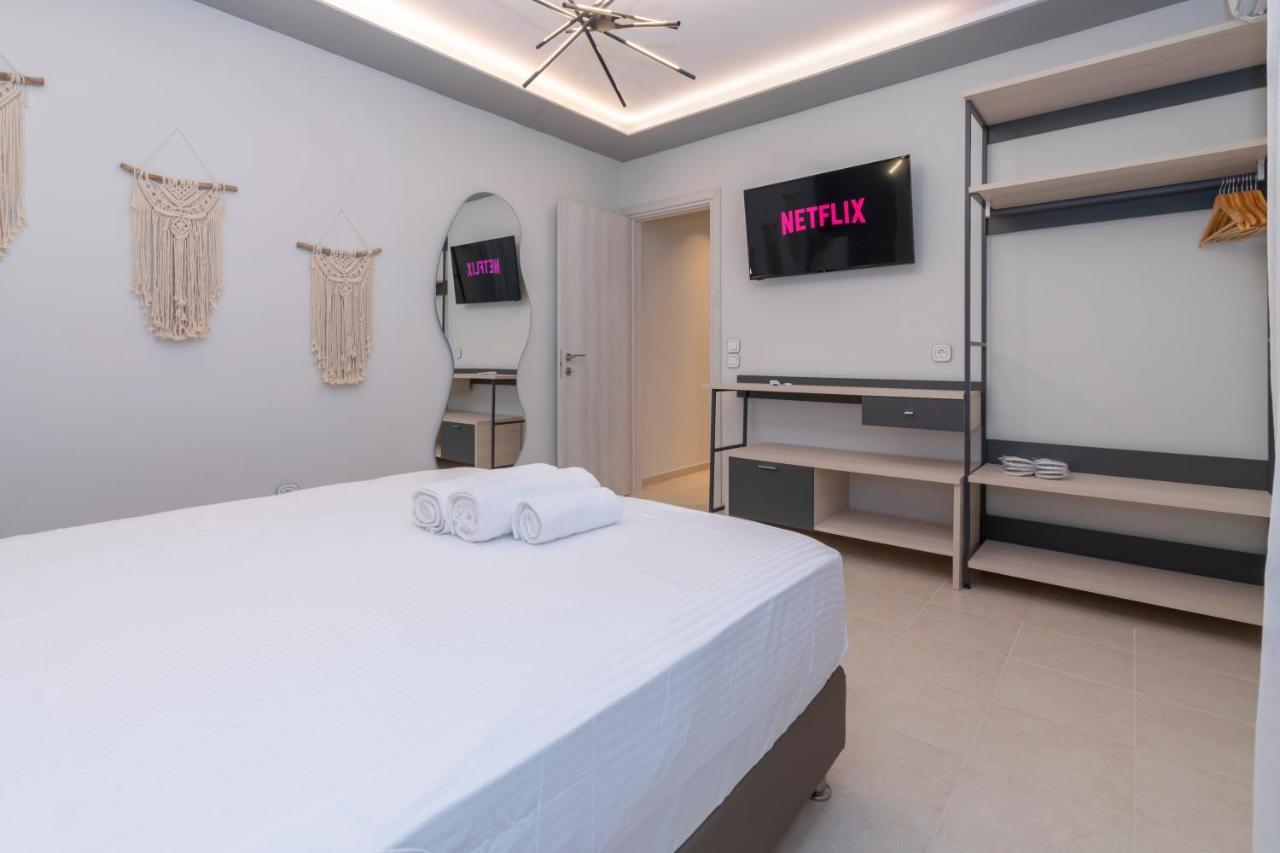 Sithoniars Luxury Ground Floor Apartment With Private Garden Neos Marmaras Esterno foto