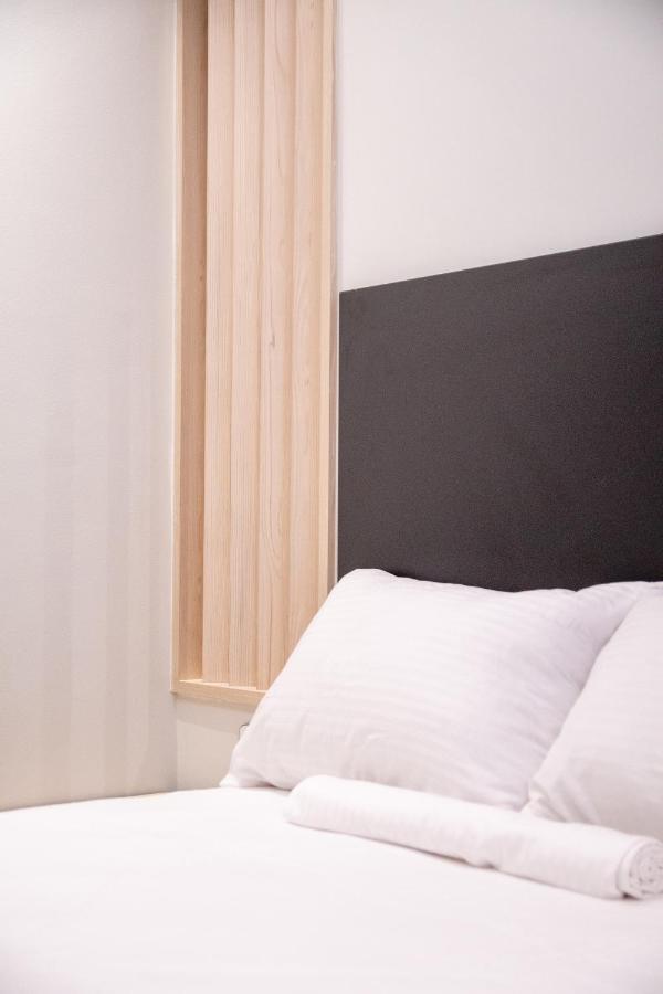 Sithoniars Luxury Ground Floor Apartment With Private Garden Neos Marmaras Esterno foto