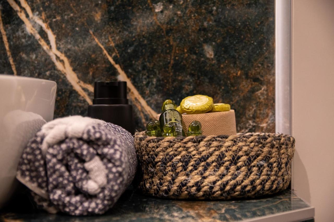 Sithoniars Luxury Ground Floor Apartment With Private Garden Neos Marmaras Esterno foto