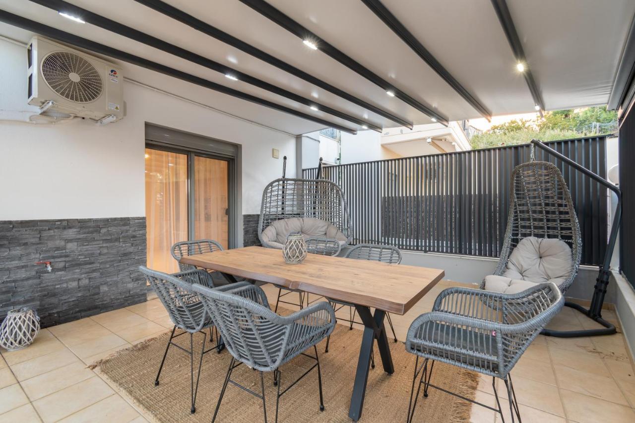 Sithoniars Luxury Ground Floor Apartment With Private Garden Neos Marmaras Esterno foto